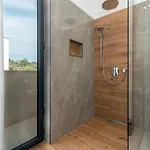 Penthouse Majestic Апартаменты *