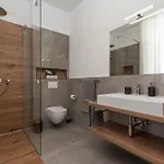 Апартаменты Penthouse Majestic Трогир