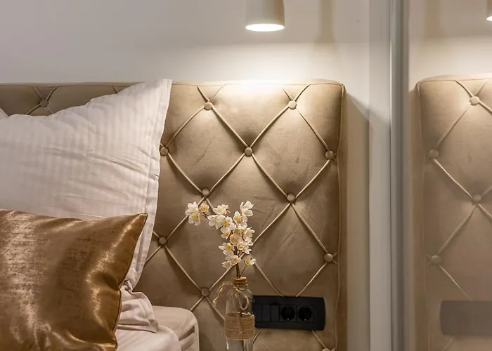 Penthouse Majestic アパート トロギール