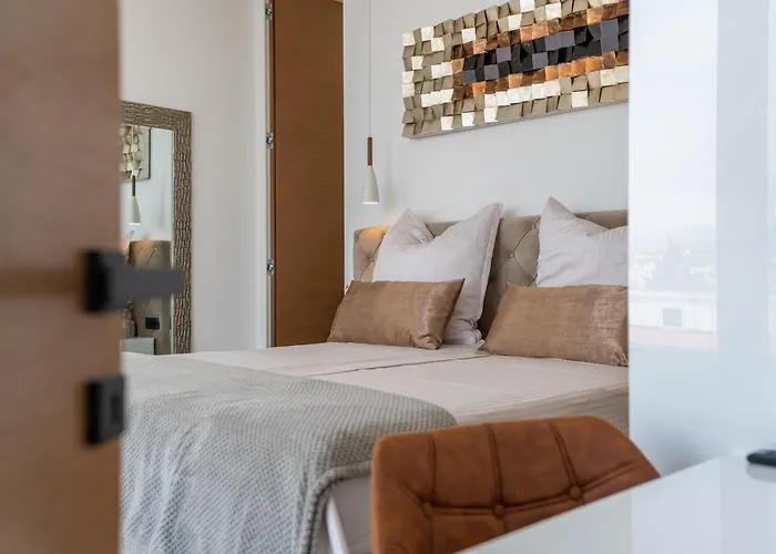 Penthouse Majestic アパート *