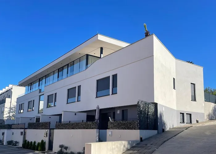 Penthouse Majestic アパート *